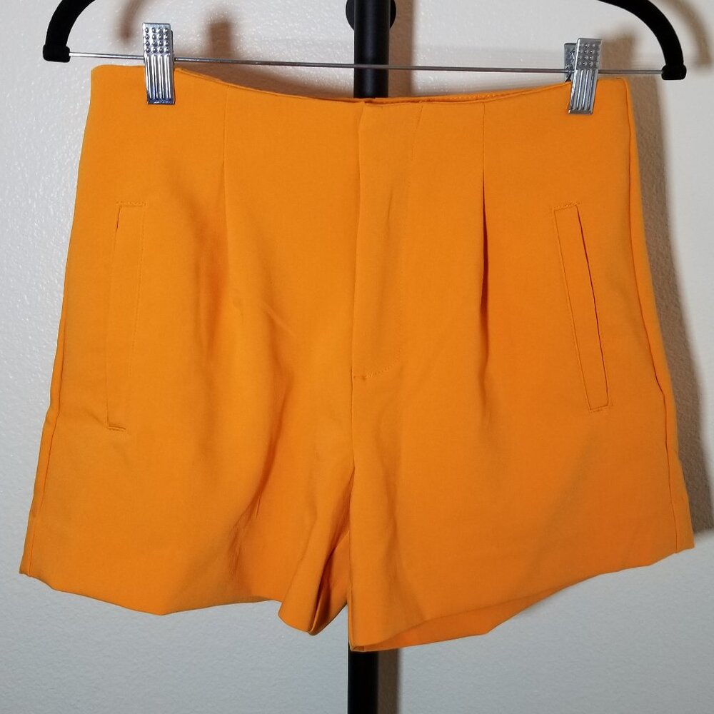 A New Day Womens Orange Shorts Size 4 Pleat Office Party Dressy City Stretch